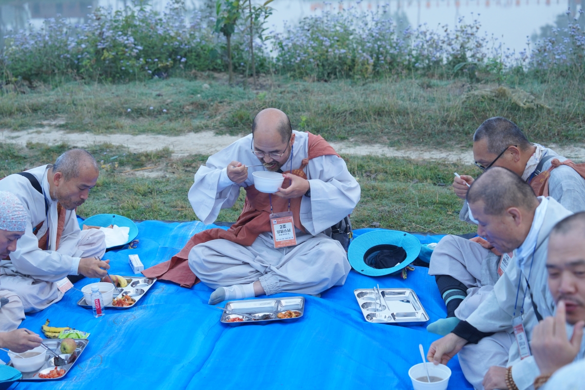 [인도순례] 영일스님 (6)